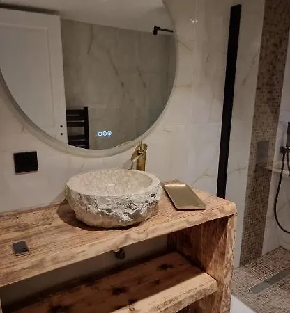 La Appartement *